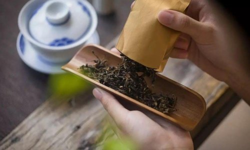 红茶的加工与制作方法