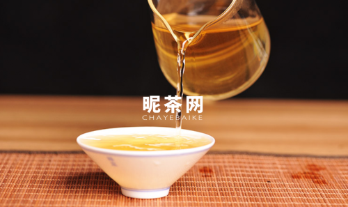 易武弯弓古树茶的特点