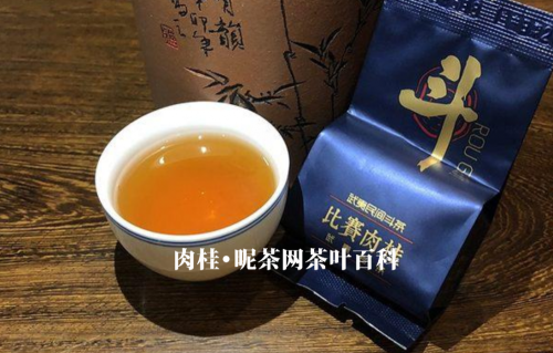 炎热的夏天，喝什么茶比较好