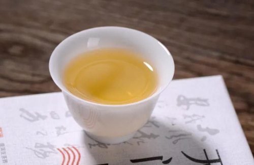 易武天门山普洱茶的特点