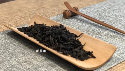 岩茶是鸭屎香吗