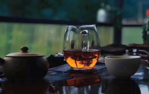 一茶一盏，一个人的时光