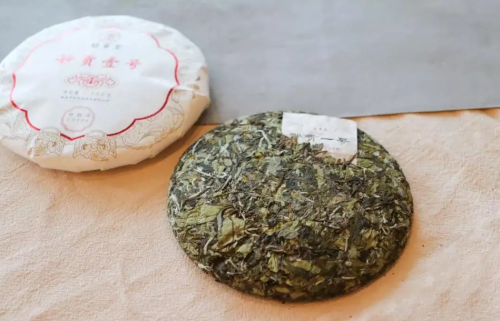 长期收藏白茶，是选择散茶，还是饼茶